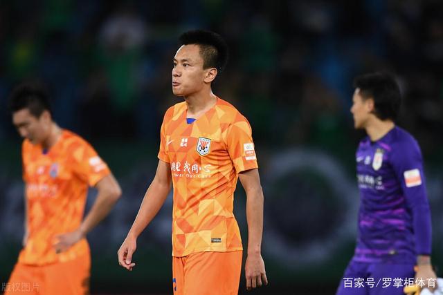 施罗德31分库里空砍28分 篮网18分逆转胜勇士