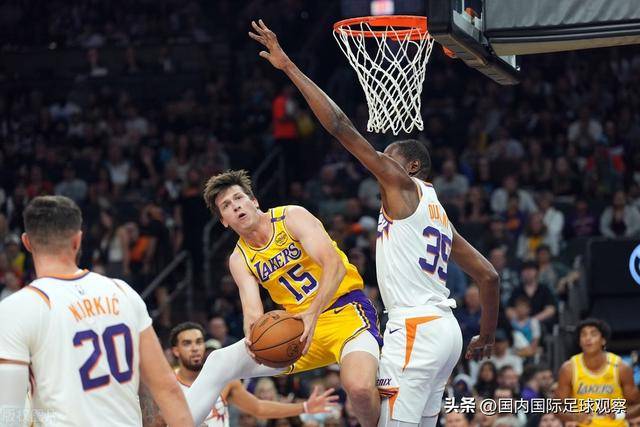 郭艾伦5分广州负同曦 孙铭徽20分广厦负北控