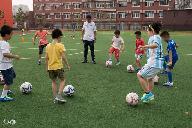 雄鹿试训35岁小托马斯 上赛季仅得到8分3助攻